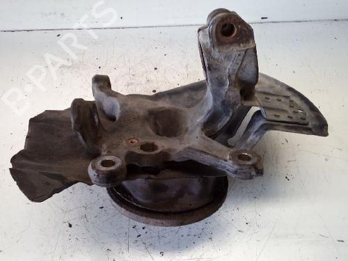 Fusee rechts voor BMW 3 Compact (E46) 320 td (150 hp) 12761898