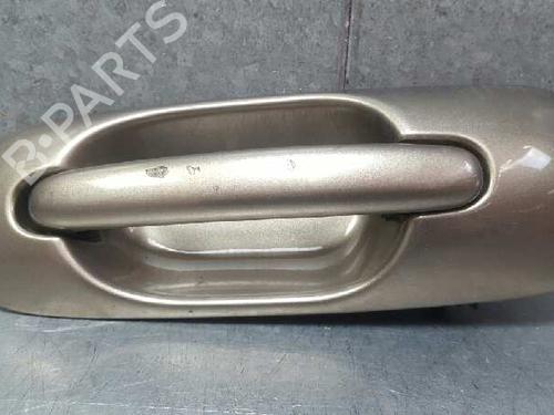 Used Front right exterior door handle CHRYSLER VOYAGER IV (RG, RS) 3.3 AWD (174 hp) 12730507