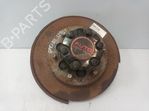 Used Left front steering knuckle Left front steering knuckle OPEL FRONTERA A (U92) 2.8 TD (5BMWL4, 5BSUD2) (113 hp) 33720301 33720301
