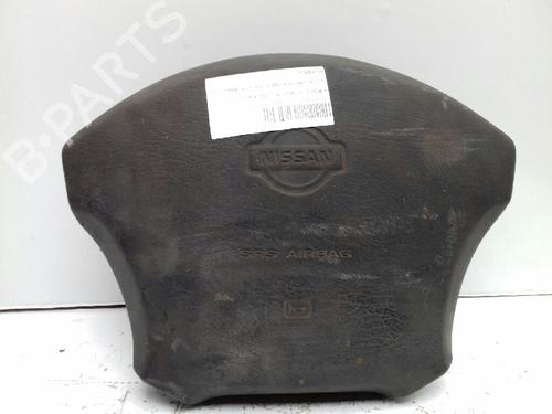 Used Driver airbag NISSAN PRIMERA (P11) 1.6 16V (99 hp) 12757677