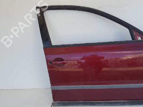 Dør høyre foran VW PASSAT B5 (3B2) 1.9 TDI (110 hp) 12706210