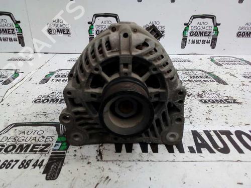 Used Alternator VW GOLF III Variant (1H5) 1.6 (101 hp) 12819077