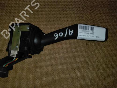 Steering column stalk SEAT LEON (1P1) 1.9 TDI | BP12795448I23 