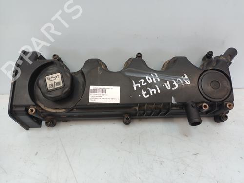 Used Valve cover ALFA ROMEO 147 (937_) 1.9 JTDM (937.AXD1A, 937.AXV1A, 937.BXB1A) (115 hp) 28376102