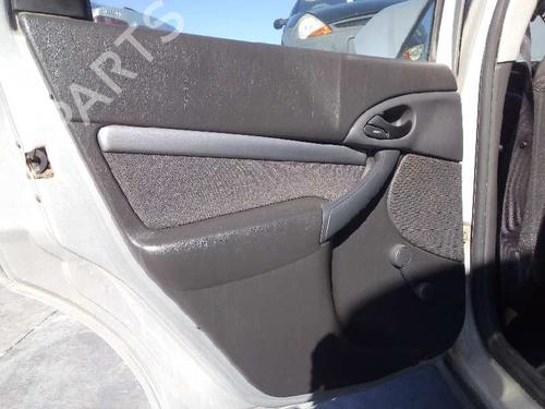 Rear fog light FORD FOCUS I (DAW, DBW) 1.6 16V | BP12689484C37