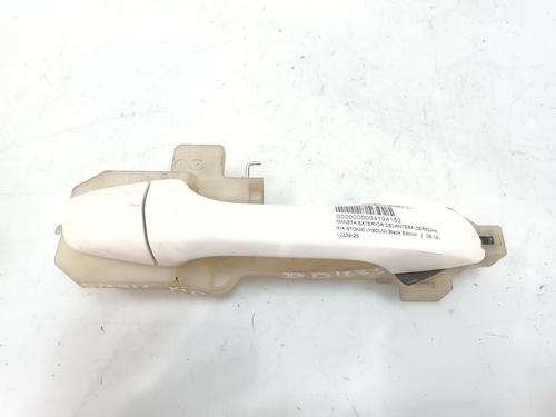 Used Front right exterior door handle KIA STONIC (YB) 1.0 T-GDi (101 hp) 25029823