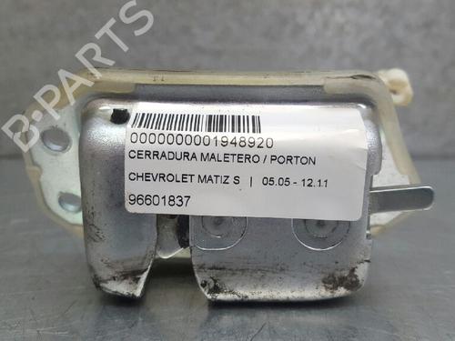Used Tailgate lock CHEVROLET MATIZ (M200, M250) 0.8 (52 hp) 12730697