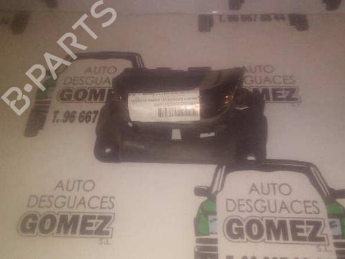 Used Front right interior door handle Front right interior door handle 12798300 12798300