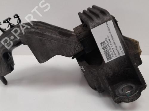 Used Engine mount RENAULT MEGANE III Grandtour (KZ0/1) [2008-2016]  12771202