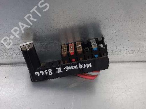 Fuse box RENAULT MEGANE II (BM0/1_, CM0/1_) 1.9 dCi (BM0G, CM0G) (120 hp) 12769999