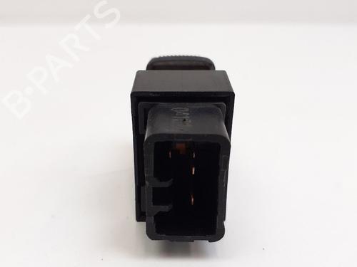 Right rear window switch KIA SORENTO I (JC) 2.5 CRDi 4WD | BP12762272I28 