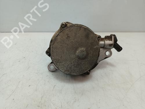 Used Vacuum pump BMW 3 (E90) 320 d (163 hp) 22778451