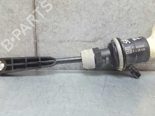 Used Clutch slave cylinder DACIA SANDERO II [2012-2025]  13975986