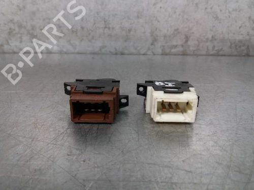 Left front window switch RENAULT ESPACE III (JE0_) 2.0 16V (JE0N, JE0L, JE02) | BP12713225I27 