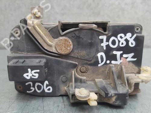 Used Front left lock PEUGEOT 306 (7B, N3, N5) 1.9 STD (69 hp) 12747560