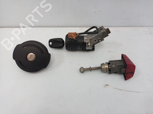 Elektronisk modul PEUGEOT 308 II (LB_, LP_, LW_, LH_, L3_) [2013-2021]  29718533