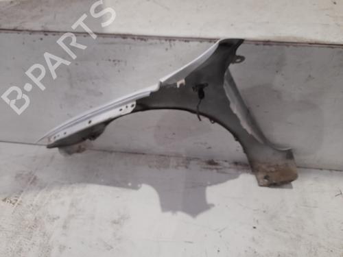 Right front fenders MAZDA 3 Saloon (BK) 2.0 (BKEP) BLANCO |