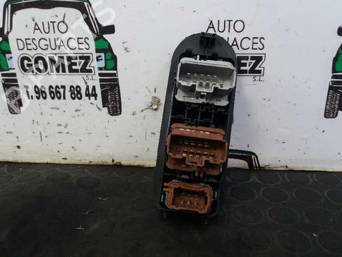 Right front window switch RENAULT MEGANE II (BM0/1_, CM0/1_) 1.4 16V (BM0B, CM0B) | BP32031602I26