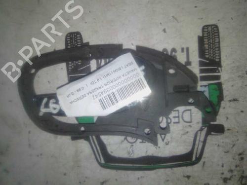 Højre bagtil invendig håndtag SEAT LEON (1M1) 1.9 TDI (110 hp) 12798101