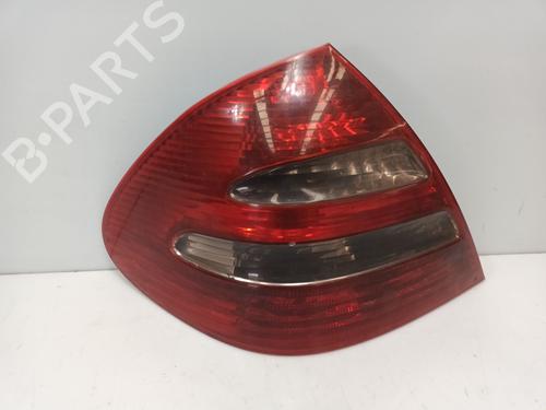 Used Left taillight Left taillight MERCEDES-BENZ E-CLASS (W211) [2002-2009] 34635757 34635757