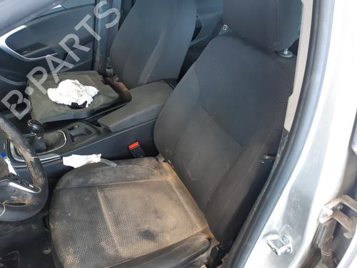 Motorfeste OPEL INSIGNIA A (G09) 2.0 CDTI (68) | BP30737861M89