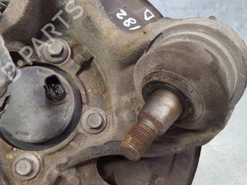 Right rear steering knuckle TOYOTA AVENSIS Saloon (_T25_) 1.8 VVT-i (ZZT251_, ZZT251R) | BP12700683M28 