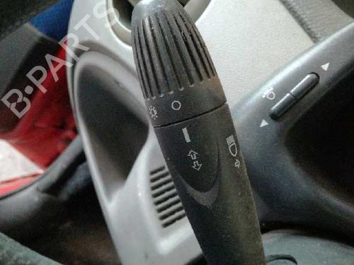 Headlight switch FIAT PUNTO Hatchback Van (188_) 1.2 60 (60 hp) 12705900