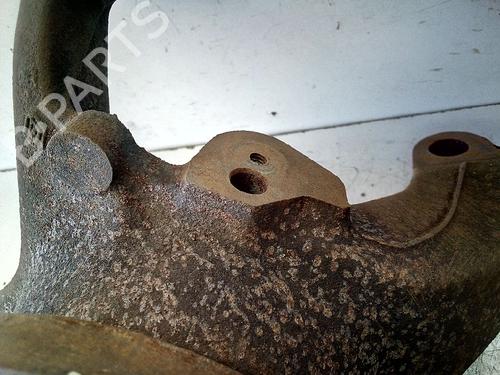 Right front steering knuckle RENAULT LAGUNA I (B56_, 556_) 1.6 16V (B568, B561) | BP12744204M26 