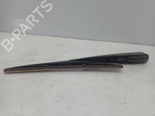 Used Rear windshield wiper arm KIA SPORTAGE III (SL) [2009-2017]  24238435
