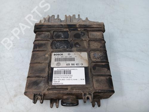 Used Engine control unit (ECU) Engine control unit (ECU) SEAT INCA (6K9) 1.9 SDI (64 hp) 32229380 32229380