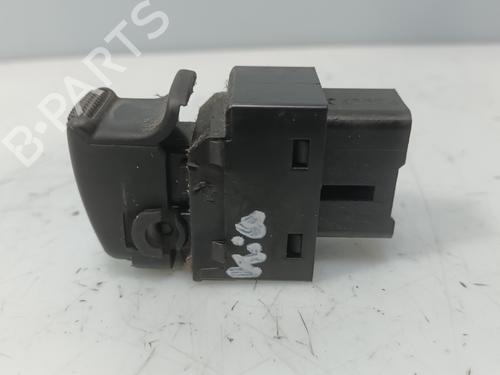 Right front window switch KIA SORENTO I (JC) 2.5 CRDi 4WD | BP20979089I26 