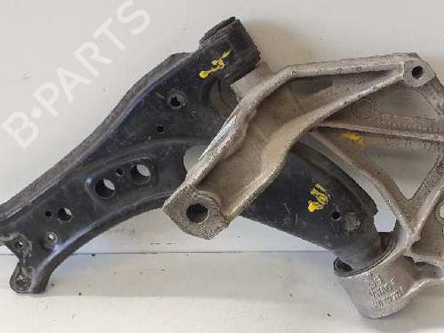 Used Left front suspension arm VW POLO (9N_, 9A_) 1.2 12V (64 hp) 12760741