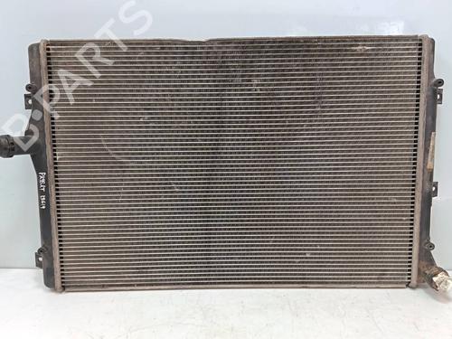 Used Water radiator Water radiator 38674327 38674327