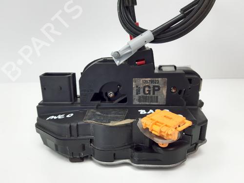 Used Front right lock CHEVROLET AVEO Hatchback (T300) 1.4 (101 hp) 12759686