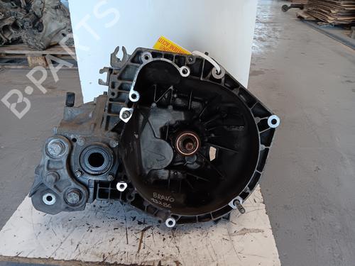 Used Gearbox Gearbox FIAT BRAVO II (198_) 1.9 D Multijet (198AXB1A) (120 hp) 32393355 32393355