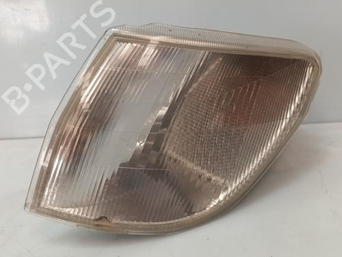 Used Left front indicator PEUGEOT 306 (7B, N3, N5) 1.4 SL (75 hp) 29256985