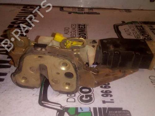Used Front right lock OPEL CORSA B (S93) 1.0 i 12V (F08, F68, M68) (54 hp) 12799015