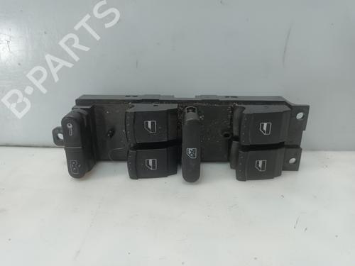 Used Left front window switch SEAT LEON (1M1) [1999-2006]  30573947