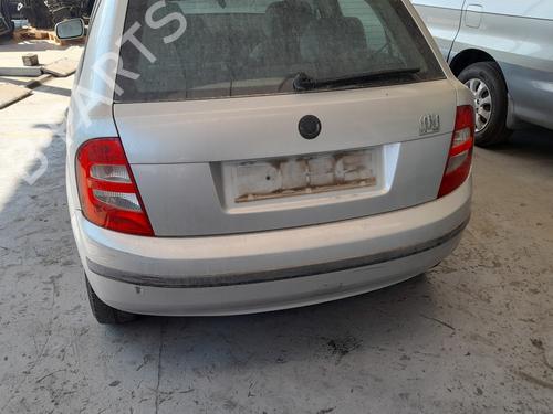 Vérin de coffre/hayon SKODA FABIA I (6Y2)  | BP17518250C138 