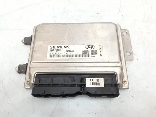 Used Engine control unit (ECU) HYUNDAI COUPE II (GK) 2.0 GLS (143 hp) 23331131