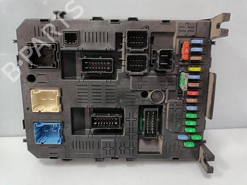 Used Fuse box CITROËN BERLINGO MULTISPACE (B9) 1.6 HDi 75 / BlueHDi 75 (75 hp) 18039739