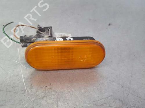 Used Right side indicator Right side indicator 12709520 12709520
