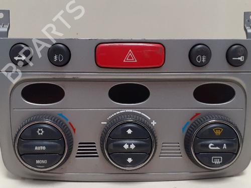 Commande Chauffage ALFA ROMEO 147 (937_) 1.9 JTDM 16V (937.AXN1B, 937.BXN1B) (150 hp) 12723603