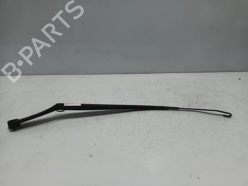 Used Front windshield wiper arm HYUNDAI ix35 (LM, EL, ELH) 1.7 CRDi (116 hp) 22781657