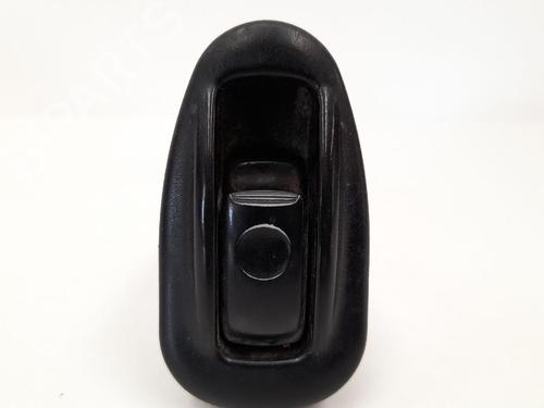 Used Right front window switch Right front window switch HYUNDAI SANTAMO [1998-2002] 12694012 12694012