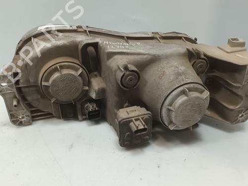 Right headlight HYUNDAI COUPE I (RD)  | BP29708376C29