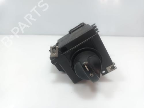 Used Headlight switch Headlight switch MERCEDES-BENZ A-CLASS (W168) A 140 (168.031, 168.131) (82 hp) 32778231 32778231