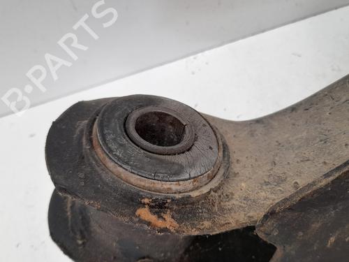 Left front suspension arm KIA SPORTAGE SUV (K00) 2.0 i 16V 4WD | BP12768220M12 