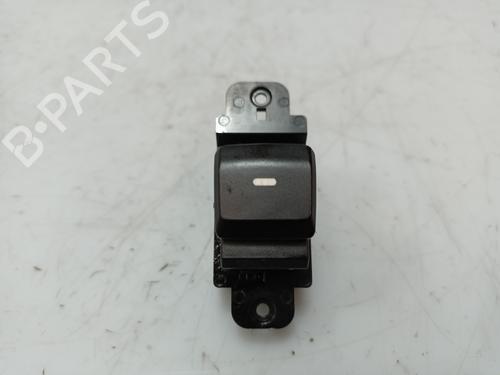 Used Right front window switch HYUNDAI i20 II (GB, IB) [2014-2021]  23993395