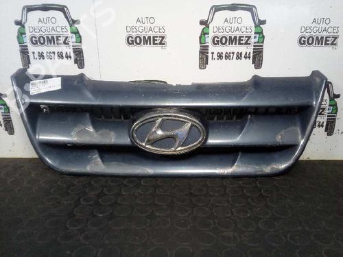 Used Grille HYUNDAI MATRIX (FC) 1.5 CRDi (82 hp) 12782362